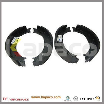 TOYOTA HIACE (v.1) Hot Sale Organic Rear Brake Shoes OEM NO. 04495-26050 04495-26051